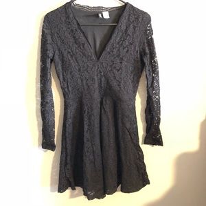 DIVIDED Lace dress